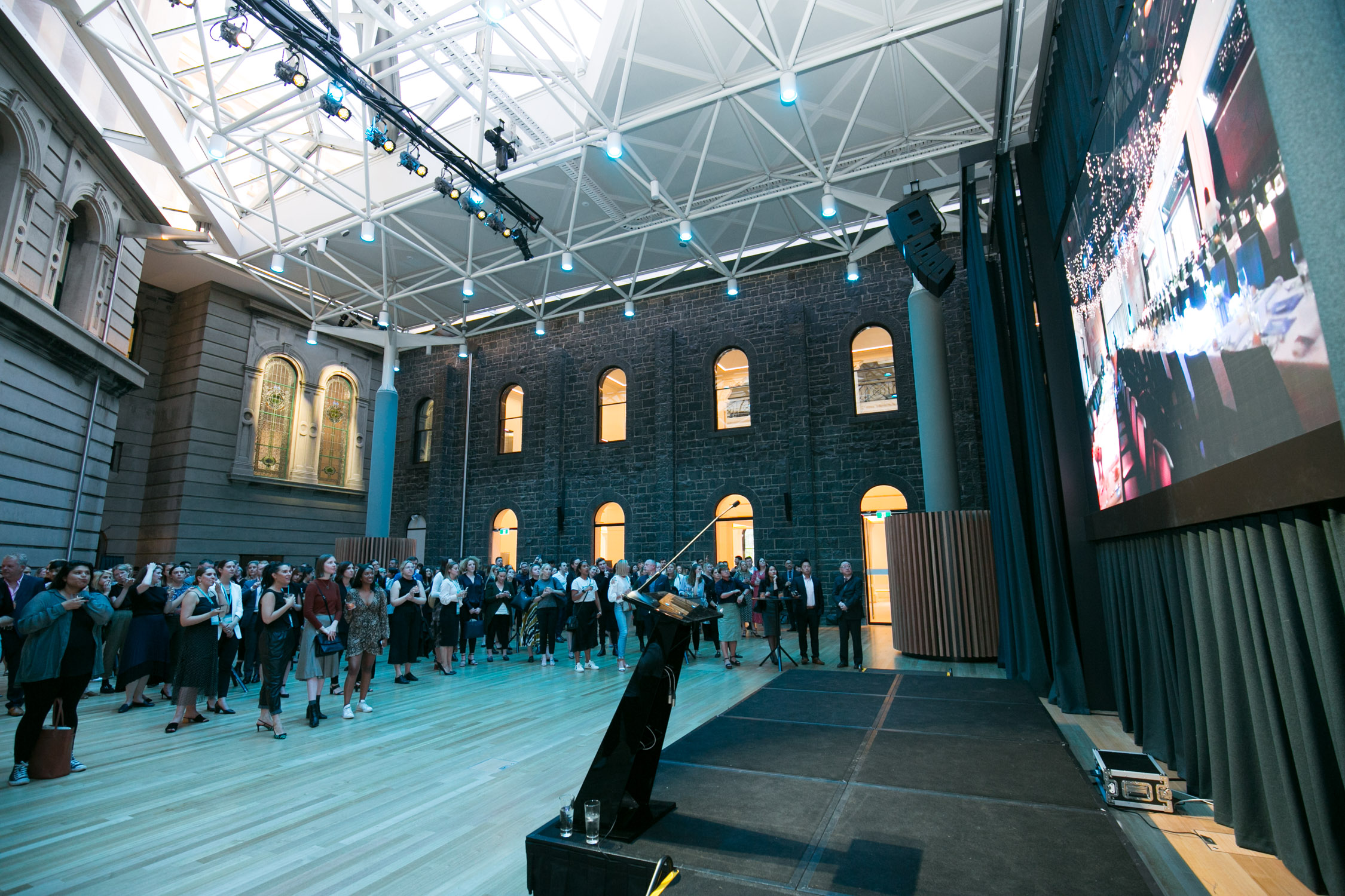 Conversation Quarter