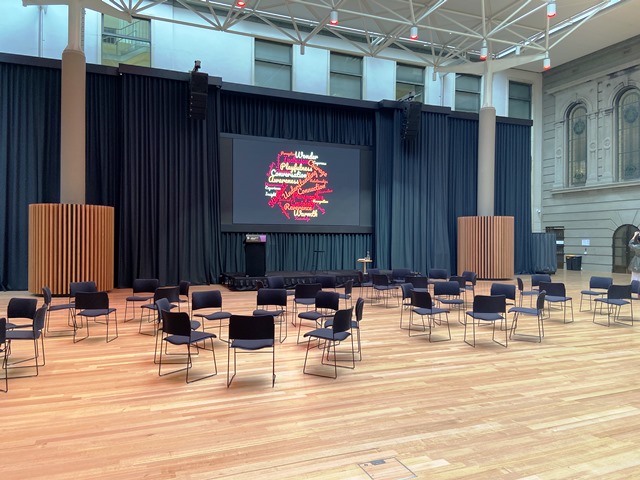 Conversation Quarter